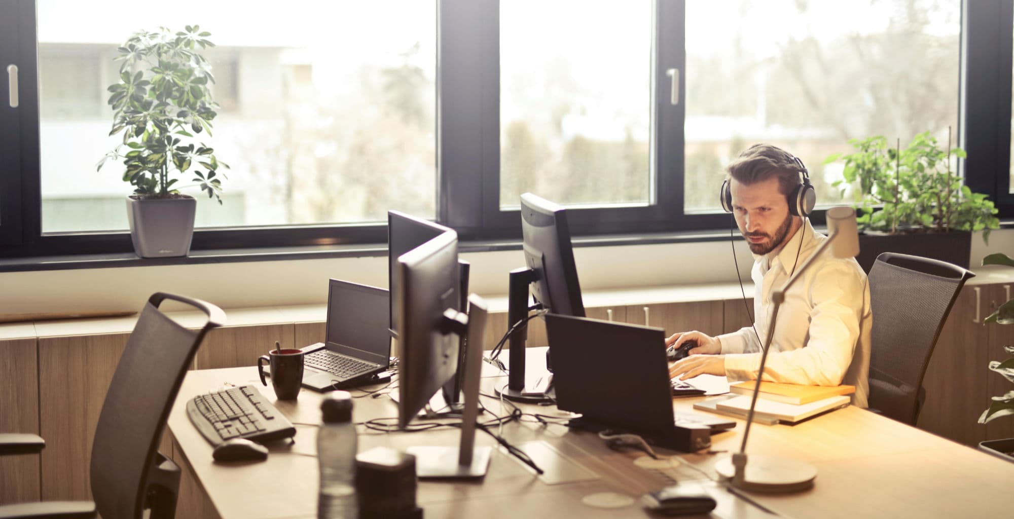 Infrastructure backend, indexeurs et pipelines CI/CD